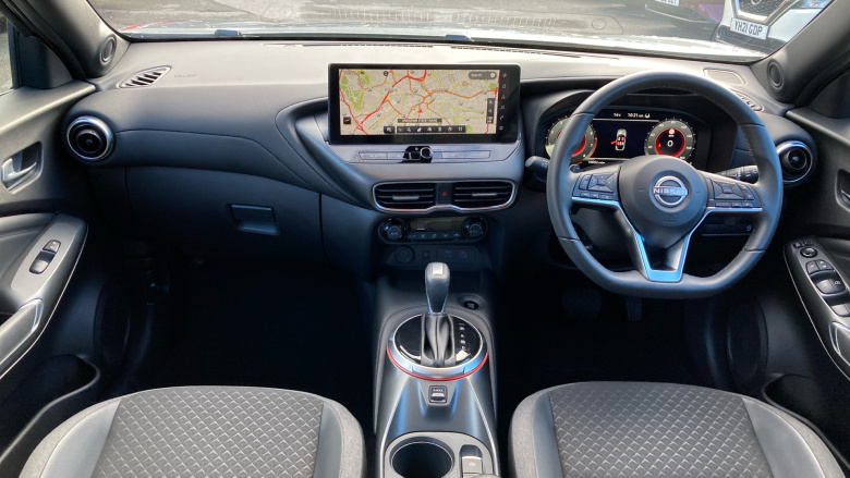 Nissan Juke 1.0 DiG-T N-Connecta 5dr DCT Petrol Hatchback